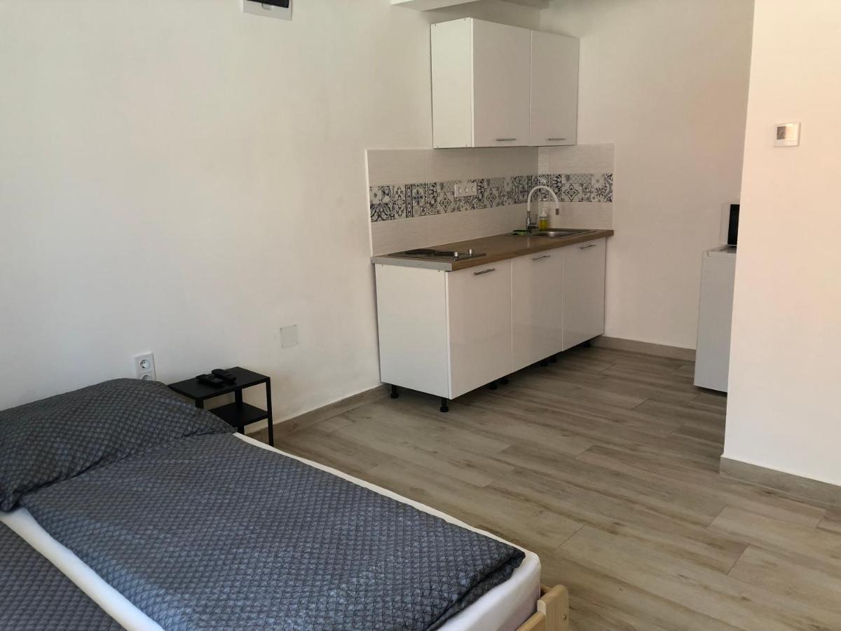 Éden Apartman Hajdúszoboszló Extérieur photo