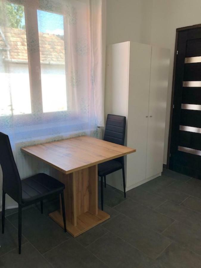 Éden Apartman Hajdúszoboszló Extérieur photo